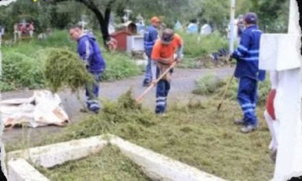 EL ALCALDE ADRIÁN DE LA GARZA INICIÓ UN OPERATIVO DE LIMPIEZA EN PANTEONES PARA DÍA DE MUERTOS