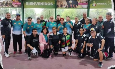 EL ALCALDE MIGUEL ÁNGEL SALAZAR FELICITÓ A LOS EQUIPOS VARONIL Y FEMENIL DE PELOTA TARASCA POR SU DESTACADA PARTICIPACIÓN