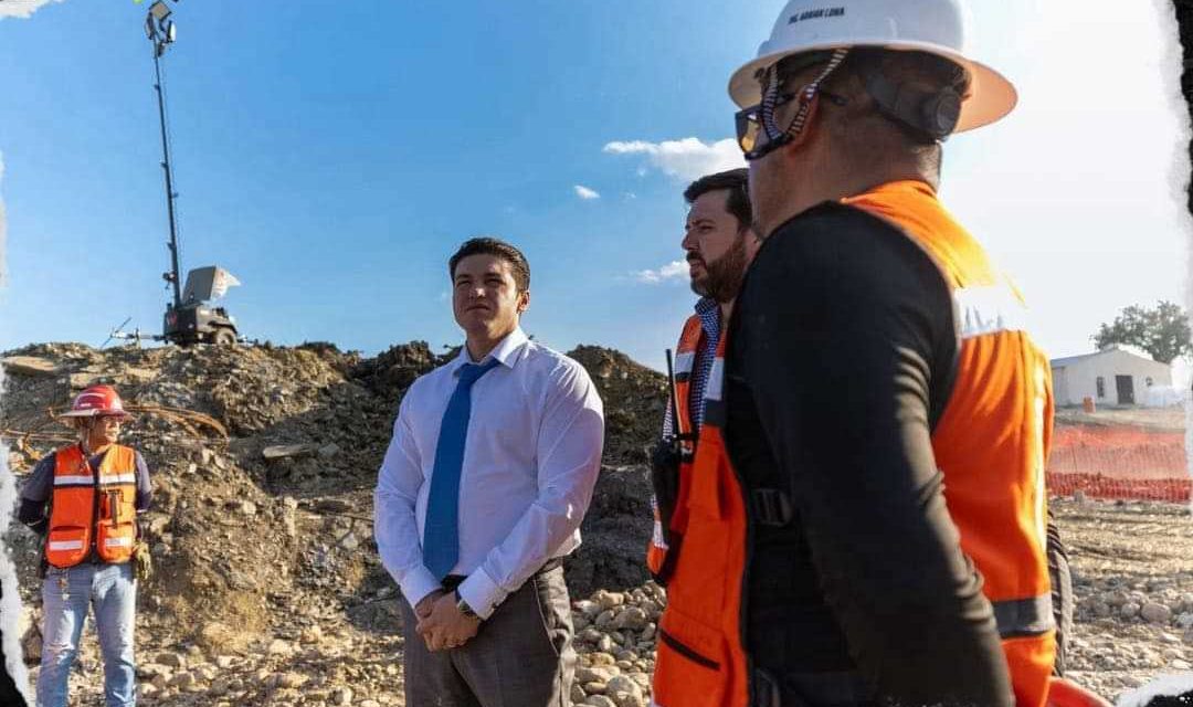 EL GOBERNADOR SAMUEL GARCÍA SUPERVISA AVANCES DE LA CARRETERA INTERSERRANA