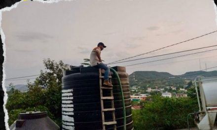 EL ALCALDE MIGUEL ÁNGEL SALAZAR CONTINÚA CON RECORRIDOS DE PIPAS EN MONTEMORELOS PARA GARANTIZAR SUMINISTRO DE AGUA