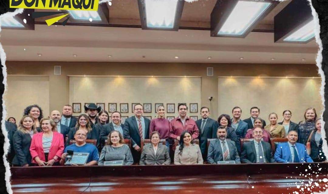 JESÚS NAVA ENTREGA MEDALLA AL MÉRITO CAPITÁN LUCAS GARCÍA A CINCO CIUDADANOS DESTACADOS