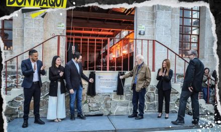 DAVID DE LA PEÑA INAUGURA EL CENTRO CULTURAL “EL PORVENIR” CON MAGISTRAL CONCIERTO DE CARLOS PRIETO