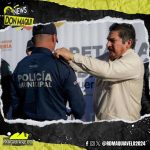 FRANCISCO ESQUIVEL GARZA RECONOCE A POLICÍAS DE PESQUERÍA DURANTE IMPOSICIÓN DE GRADOS