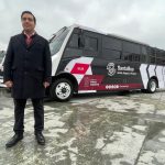 JESÚS NAVA Y EL SANTA BUS: LA RUTA DEL SERVICIO PÚBLICO HACIA EL 2027