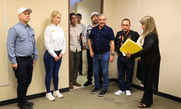HÉCTOR GARCÍA INAUGURA NUEVA SEDE DEL ÁREA DE ECONOMÍA EN GUADALUPE