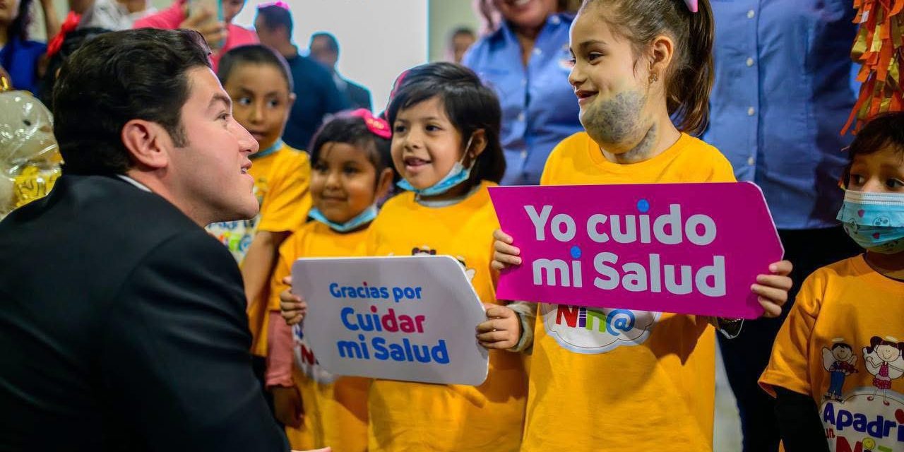 SAMUEL GARCÍA PRESUME COBERTURA UNIVERSAL CONTRA EL CÁNCER INFANTIL