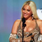 BEYONCÉ HACE HISTORIA EN LOS GRAMMY