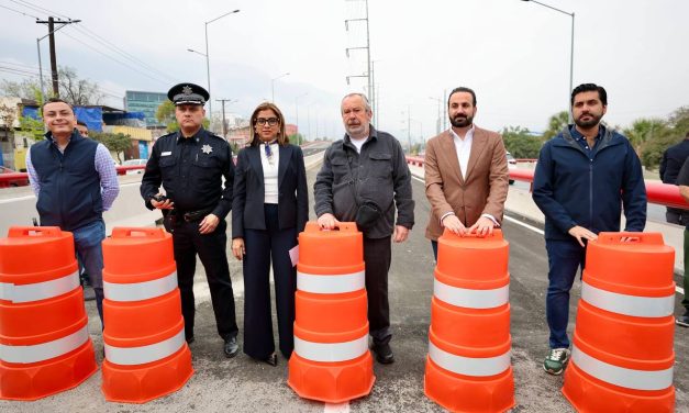 MAURICIO  FERNÁNDEZ CONCLUYE EN TIEMPO RÉCORD LA RECONSTRUCCIÓN DEL PUENTE JIMÉNEZ