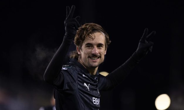RAYADOS LOGRA LA VICTORIA FRENTE AL FORGE CON TREMENDOS GOLAZOS DE DEOSSA Y CORTIZO