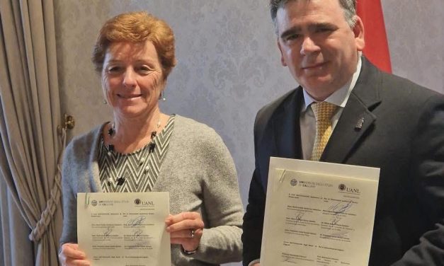 MARIO GARZA DIRECTOR DE FACDYC IMPULSA VÍNCULOS INTERNACIONALES EN ITALIA