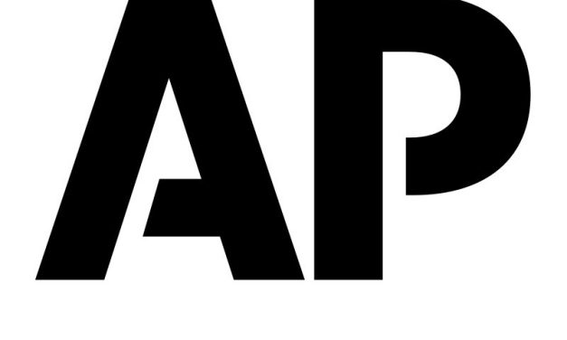 ASSOCIATED PRESS DEMANDA AL GOBIERNO DE TRUMP TRAS SER VETADA POR NO USAR “GOLFO DE AMÉRICA”