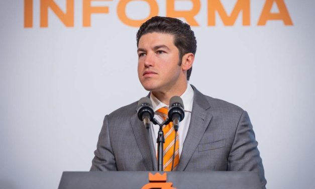 SAMUEL GARCÍA PROMETE MONITOREO SEMANAL PARA COMBATIR EL AIRE SUCIO