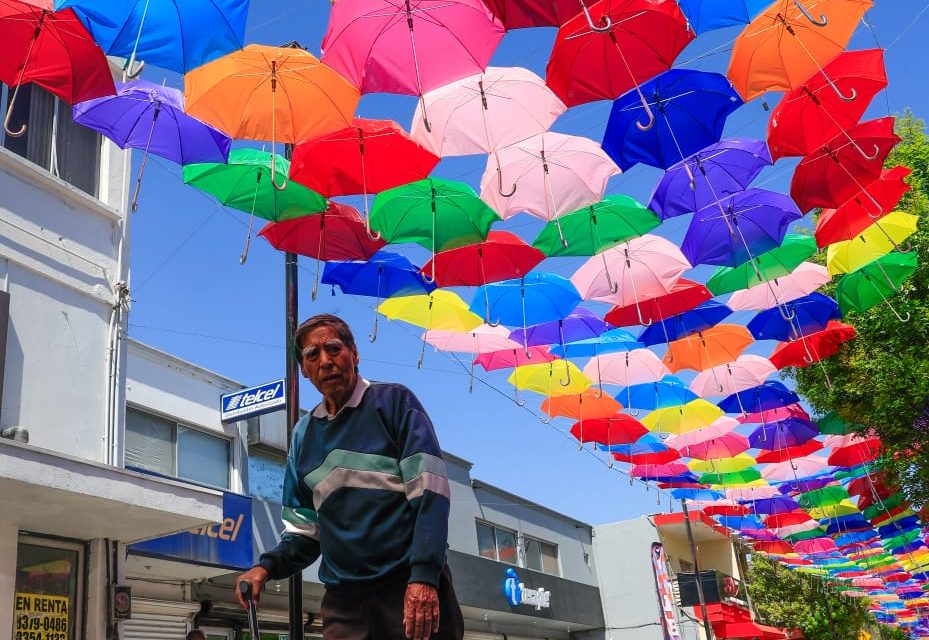 HECTOR GARCÍA INVITA A DISFRUTAR EL “CIELO DE COLORES” EN GUADALUPE