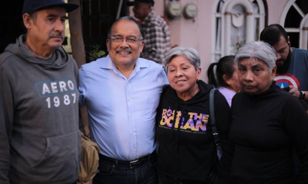 ANDRÉS MIJES ENTREGA OBRA DE PAVIMENTACIÓN EN VILLAS DE ESCOBEDO