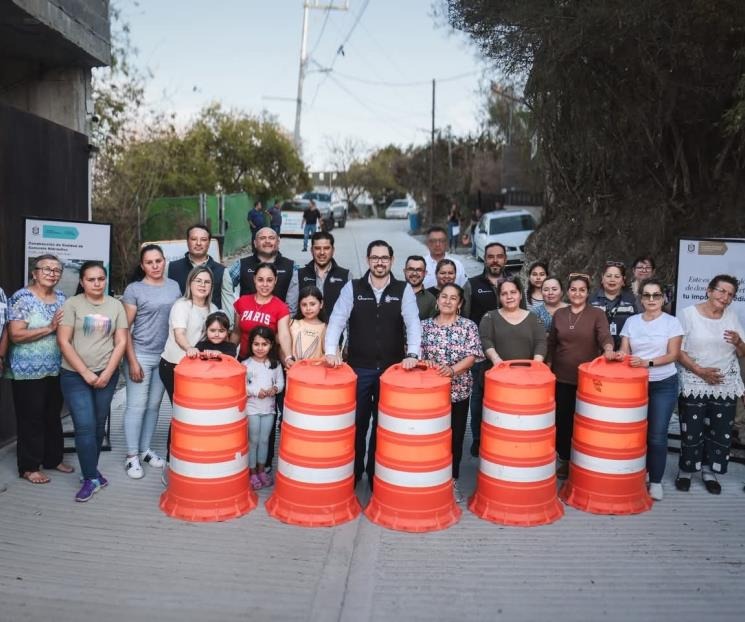 DAVID DE LA PEÑA ENTREGA OBRA DE INFRAESTRUCTURA EN SAN JOSÉ SUR, SANTIAGO