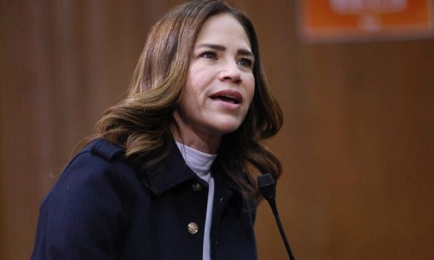 IVONNE ÁLVAREZ IMPULSA INICIATIVA PARA OBLIGAR A DUEÑOS DE LOTES BALDÍOS Y CASAS ABANDONADAS A MANTENERLOS LIMPIOS