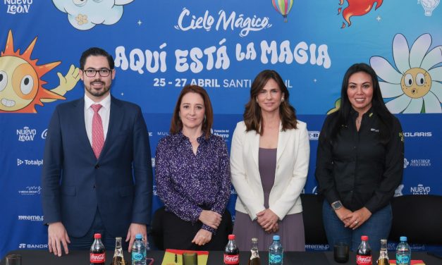 DAVID DE LA PEÑA MARROQUÍN ANUNCIA LA SÉPTIMA EDICIÓN DEL FESTIVAL CIELO MÁGICO EN SANTIAGO