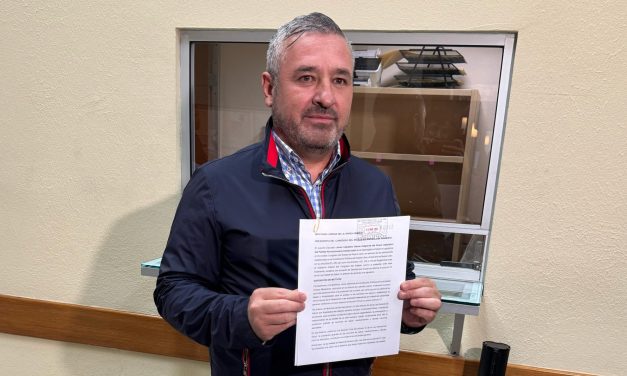 JAVIER CABALLERO  BUSCA ASEGURAR MEDICAMENTOS PARA TODOS
