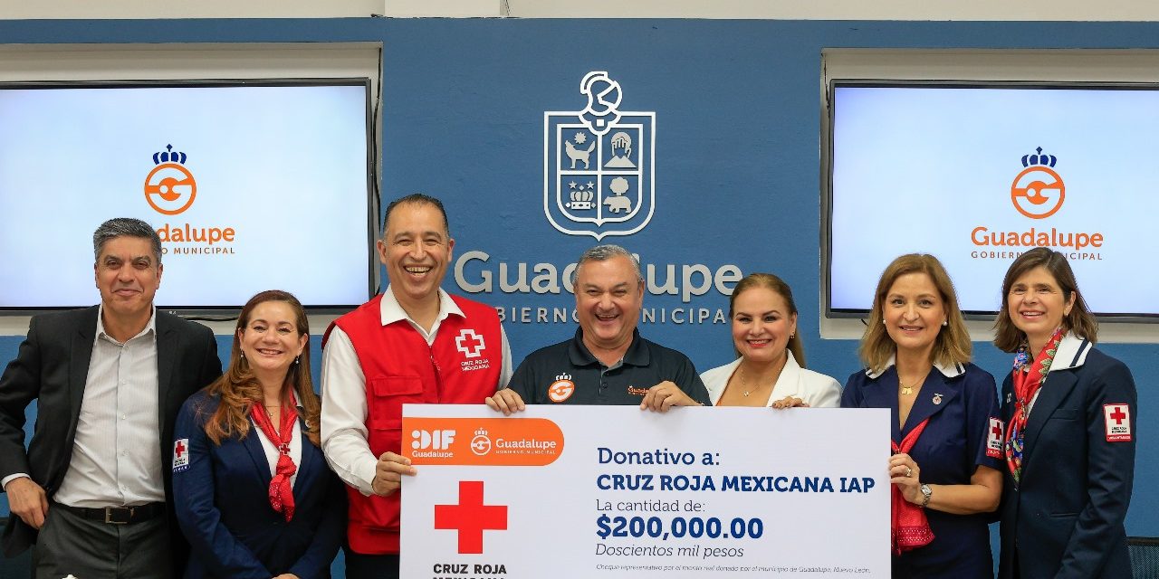 HÉCTOR GARCÍA ENTREGA DONATIVO A LA CRUZ ROJA Y PIDE SOLIDARIDAD CIUDADANA