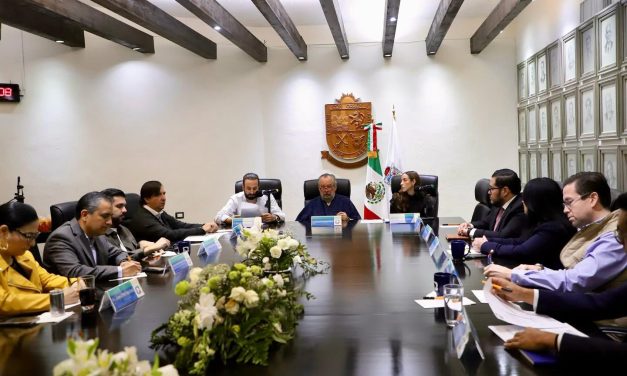 MAURICIO FERNÁNDEZ FRENA DENSIFICACIÓN EN SAN PEDRO Y ABRE CONSULTA CIUDADANA