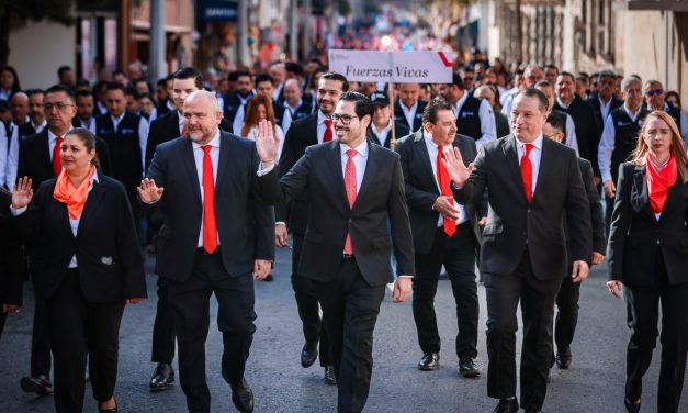 DAVID DE LA PEÑA CONMEMORA NATALICIO DE BENITO JUÁREZ EN SANTIAGO