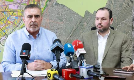 CÉSAR GARZA DESMIENTE ALBAZO Y ANUNCIA MÁS CONSULTA SOBRE REFORMAS URBANAS EN MONTERREY