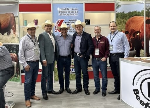 JUAN ESPINOZA EGUÍA PARTICIPA EN CLAUSURA DE LA ASAMBLEA GENERAL ORDINARIA DE LA CNOG EN AGUASCALIENTES