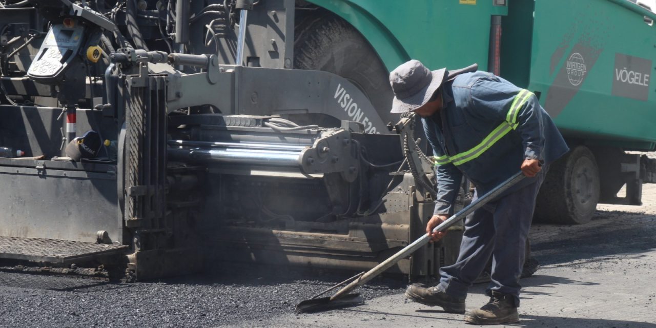 RECONSTRUYE CÉSAR GARZA ARREDONDO AVENIDA PORFIRIO DÍAZ EN EL POBLADO DE HUINALÁ EN APODACA