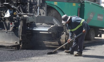 RECONSTRUYE CÉSAR GARZA ARREDONDO AVENIDA PORFIRIO DÍAZ EN EL POBLADO DE HUINALÁ EN APODACA