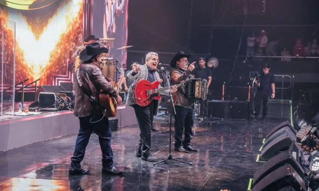 PESADO TRIUNFA EN MONTERREY CON SU SHOW “FRENTE A FRENTE”