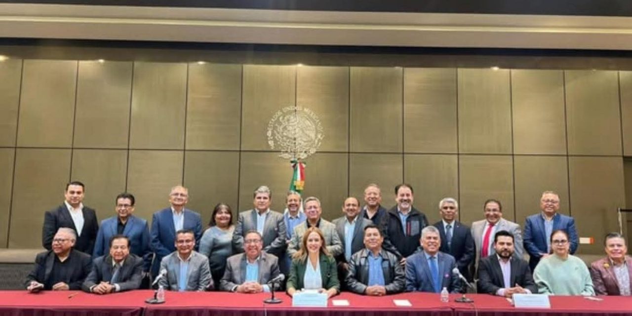 CLARA LUZ FLORES IMPULSA VÍNCULOS ENTRE LÍDERES RELIGIOSOS Y LEGISLATIVOS