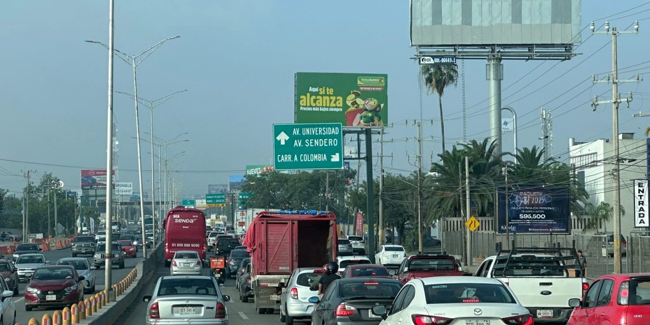 LA SATURACIÓN DE TRÁFICO EN MONTERREY COLAPSA CALLES Y AFECTA CALIDAD DE VIDA