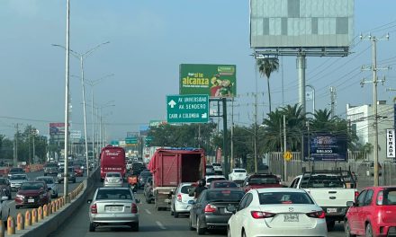 LA SATURACIÓN DE TRÁFICO EN MONTERREY COLAPSA CALLES Y AFECTA CALIDAD DE VIDA