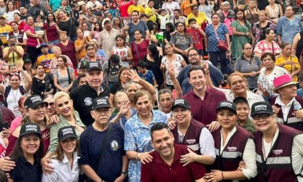 OLIVERIO TIJERINA CELEBRA A LAS MADRES Y RESPALDA ASAMBLEA INFORMATIVA EN GUADALUPE