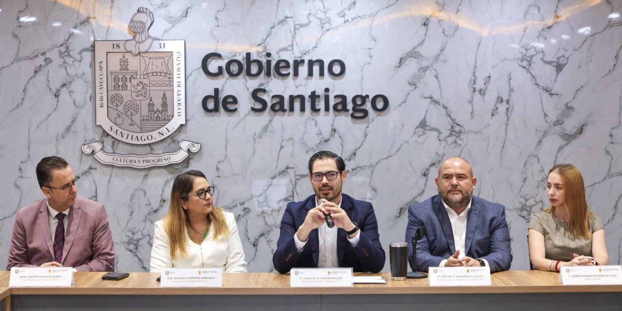 DAVID DE LA PEÑA FIRMA UNA CARTA COMPROMISO DE NO VIOLENCIA POLÍTICA CONTRA LAS MUJERES POR RAZÓN DE GÉNERO EN SANTIAGO