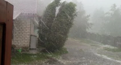 PROTECCIÓN CIVIL ALERTA POR LLUVIAS FUERTES Y TORNADOS EN NUEVO LEÓN