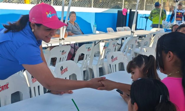 ADRIANA MARTÍNEZ ARRANCA “ALCALDESA EN TU COLONIA” EN PALO BLANCAL
