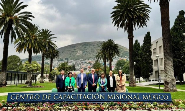 CLARA LUZ FLORES DESTACA LABOR EN LA CDMX DE LA IGLESIA DE JESUCRISTO DE LOS SANTOS DE LOS ÚLTIMOS DÍAS EN LA CONSTRUCCIÓN DE LA PAZ