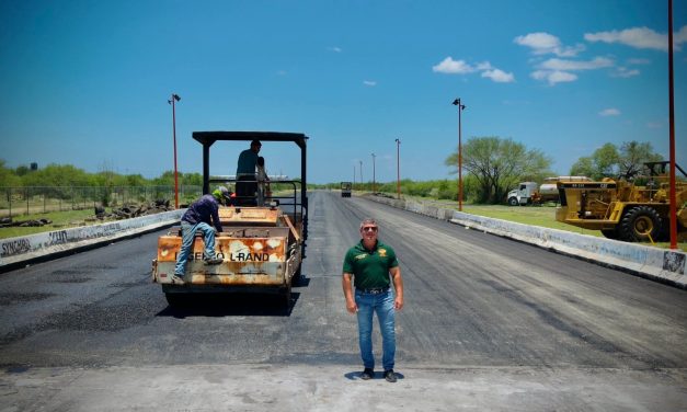 BALTAZAR MARTÍNEZ MONTEMAYOR DESTACA AVANCE EN PISTA DEL AUTÓDROMO FUNDADORES DE CERRALVO