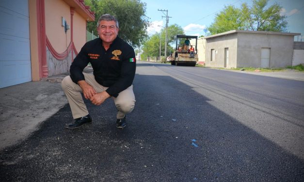 BALTAZAR MARTÍNEZ MONTEMAYOR ENTREGA RECARPETEO EN CALLES PRINCIPALES DE CERRALVO