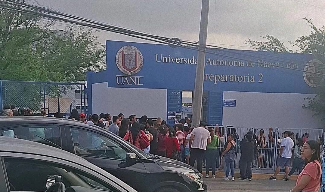 MILES DE ASPIRANTES PRESENTAN EXAMEN DE ADMISIÓN A PREPARATORIAS DE LA UANL