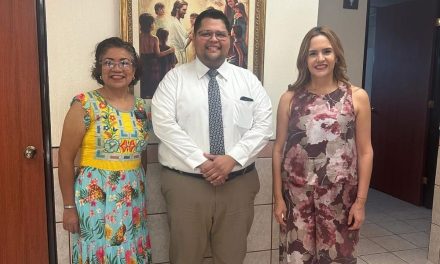 CLARA LUZ FLORES CARRALES ASISTE COMO INVITADA A LA IGLESIA DE JESUCRISTO DE LOS SANTOS DE LOS ÚLTIMOS DÍAS EN CADEREYTA