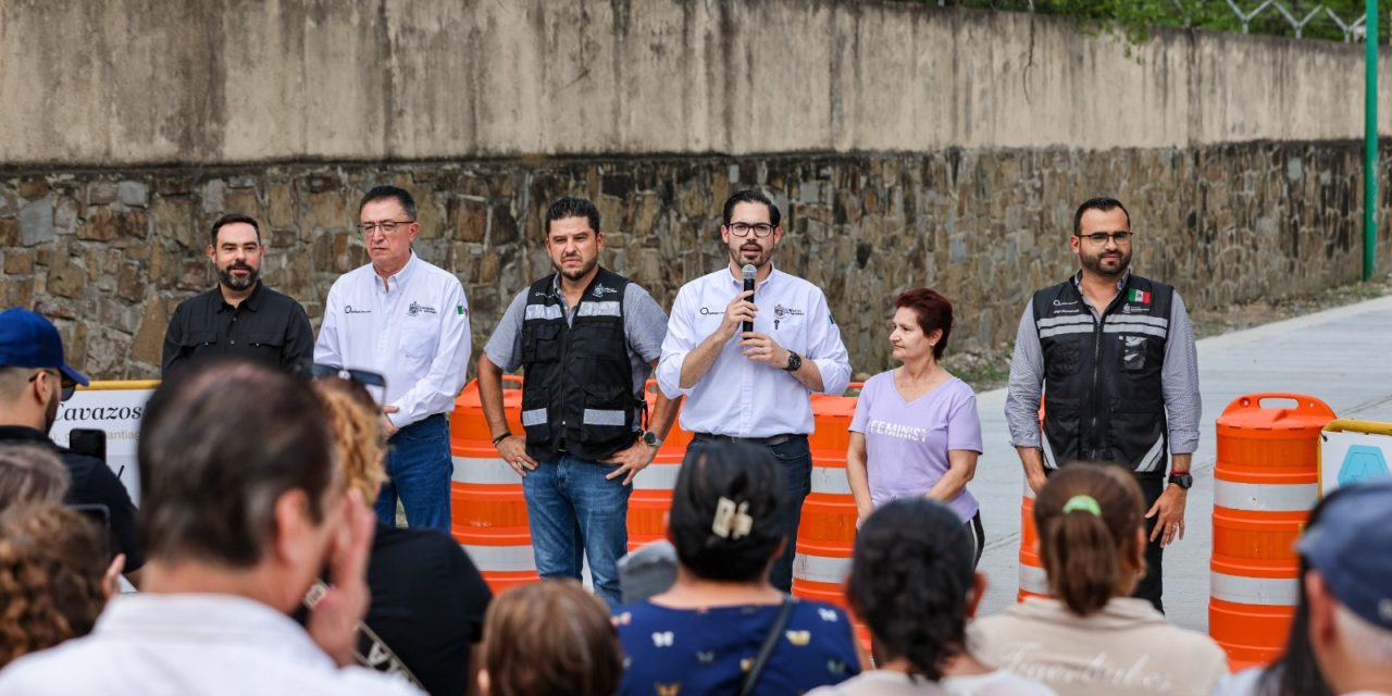 DAVID DE LA PEÑA ENTREGA PAVIMENTACIÓN CLAVE EN LOS CAVAZOS