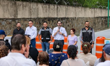DAVID DE LA PEÑA ENTREGA PAVIMENTACIÓN CLAVE EN LOS CAVAZOS