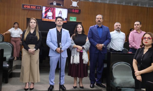 GLEN VILLARREAL TOMA PROTESTA COMO DIPUTADO DE MC Y PROMETE IMPULSAR AGENDA VERDE