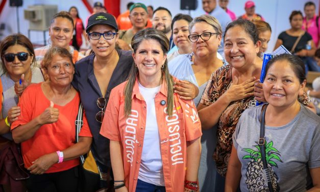 MARTHA HERRERA RENUEVAN TARJETAS PARA APOYAR A CUIDADORAS, PERSONAS CON DISCAPACIDAD Y JEFAS DE FAMILIA
