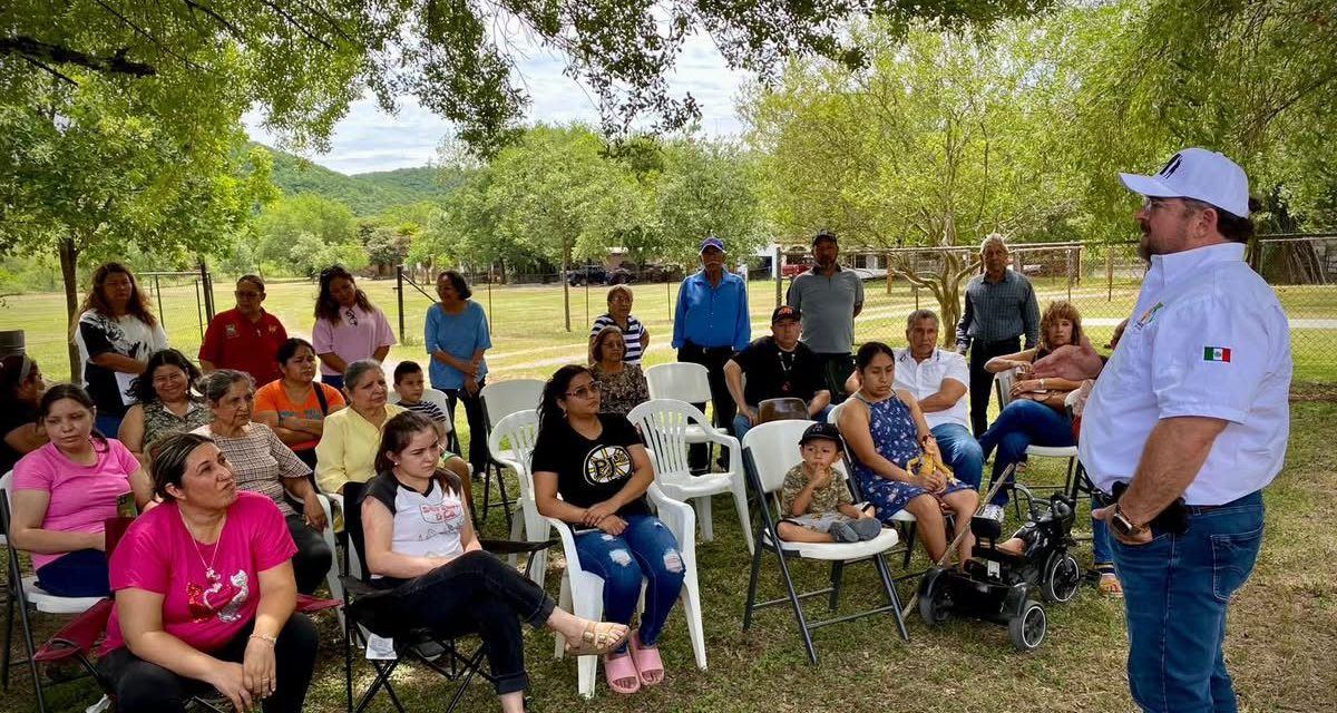 MIGUEL ÁNGEL SALAZAR ESCUCHA Y DA SEGUIMIENTO A VECINOS DE LA YERBABUENA