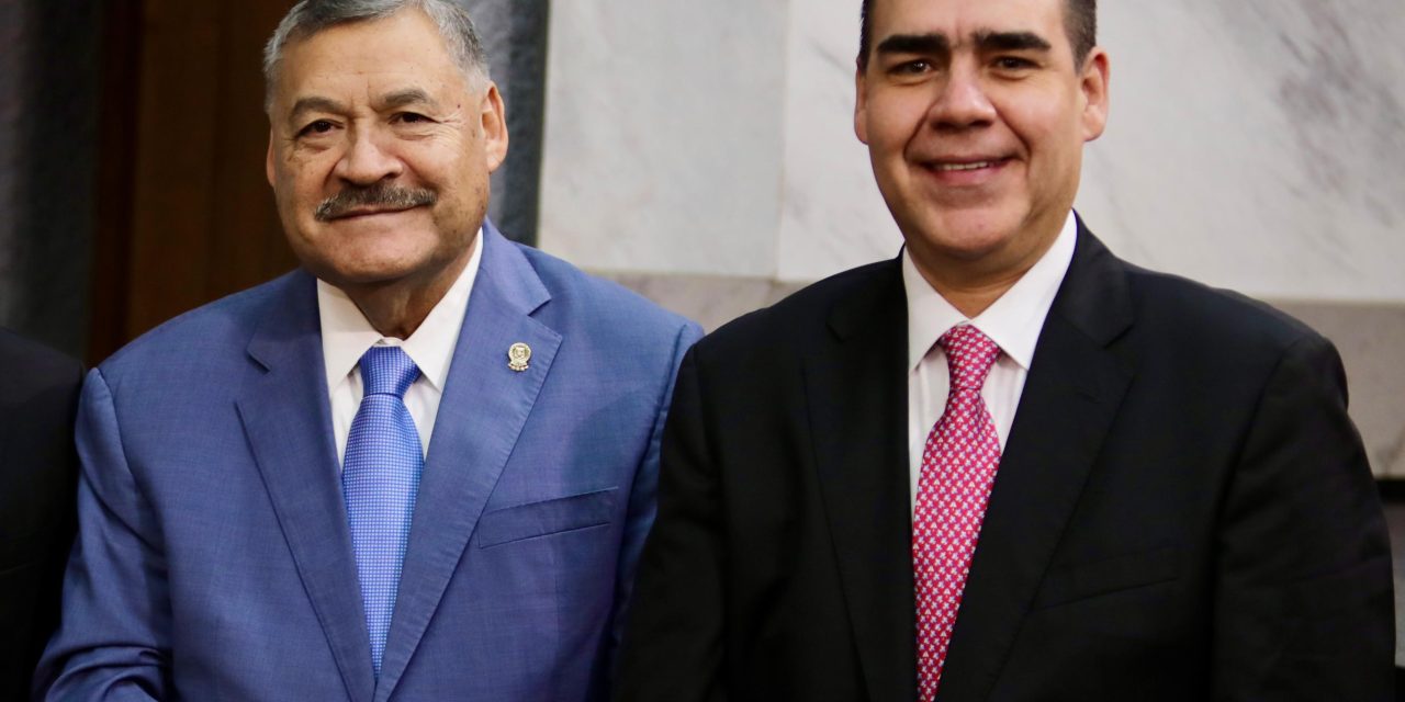 HERIBERTO TREVIÑO GESTIONARÁ BECAS DE NUEVO INGRESO EN UANL