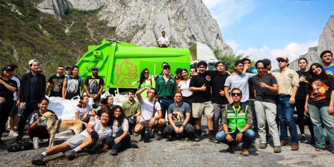 VOLUNTARIOS Y AUTORIDADES UNEN ESFUERZOS PARA LIMPIAR LA HUASTECA