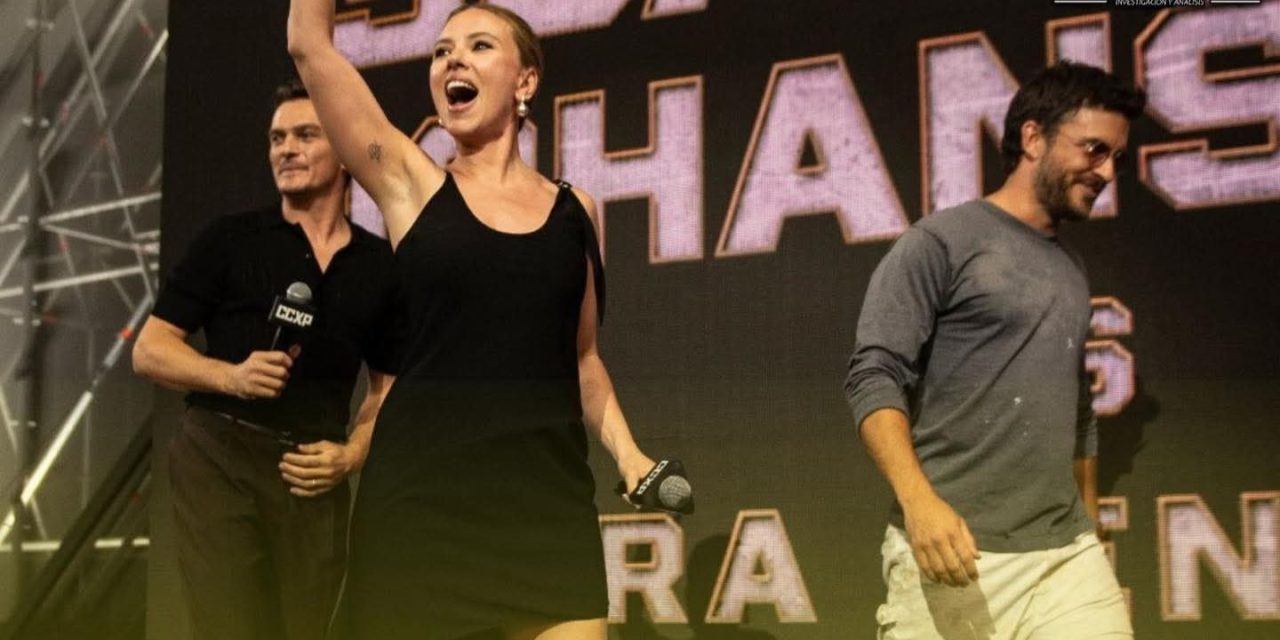 SCARLETT JOHANSSON ENTRE LA PRESENTACIÓN EN CDMX DE JURASSIC WORLD: REBIRTH